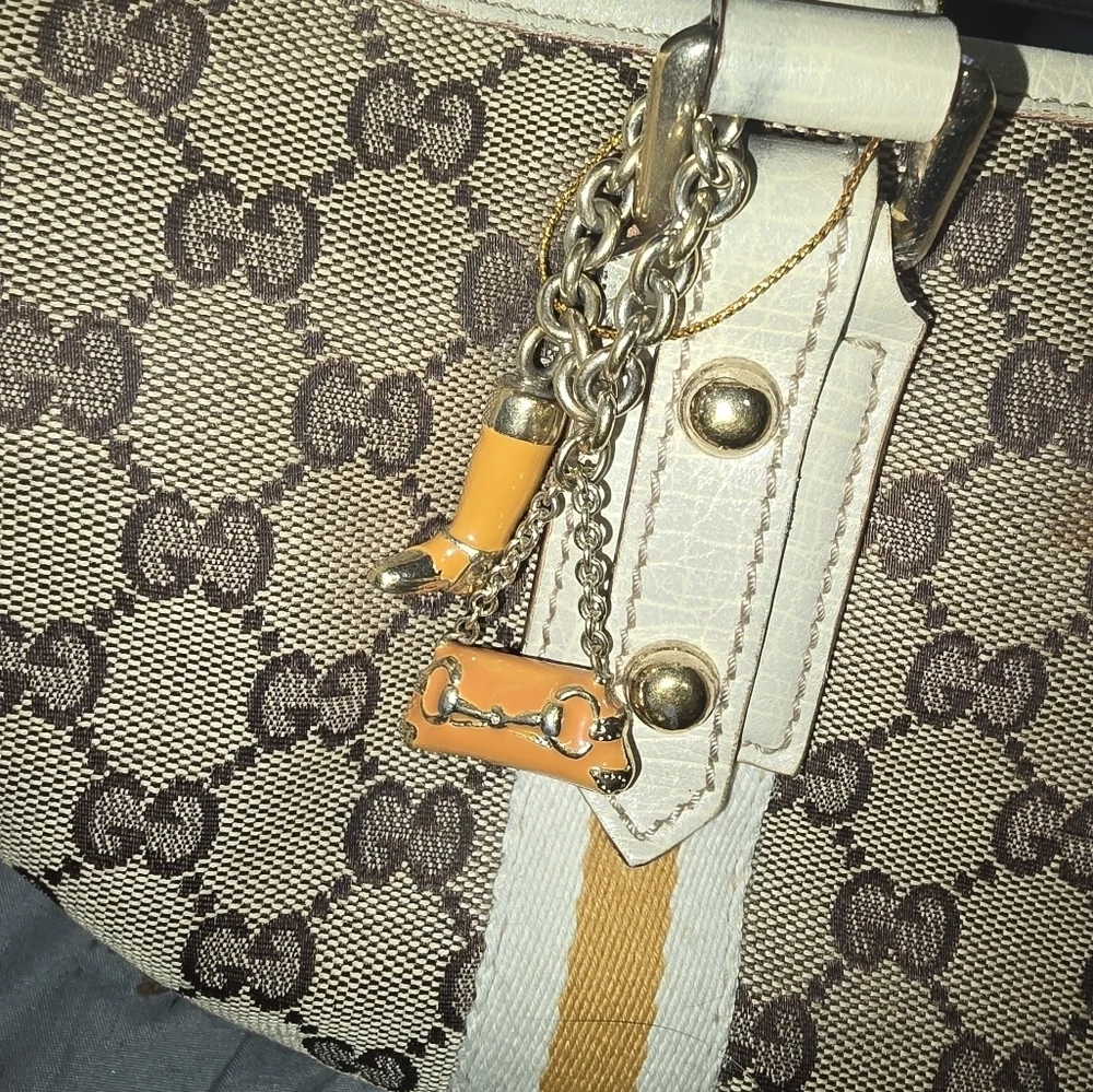 Gucci this authentic